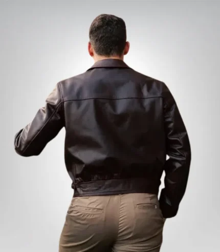 Vintage brown A2 leather jacket for men – classic pilot bomber coat