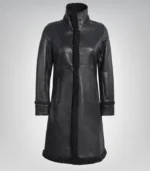Classic women’s 3/4 leather coat in black – cozy faux shearling winter style