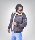 Classic men’s lambskin aviator jacket – real leather with fur collar